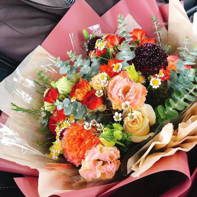 精致小花束引領女神節(jié)花卉消費新潮流
